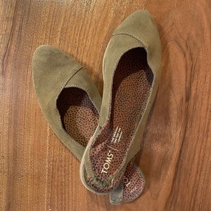 Toms Slip On Flats